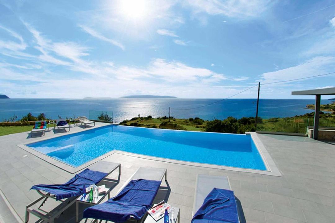 Photo of Outdoor in Karavados