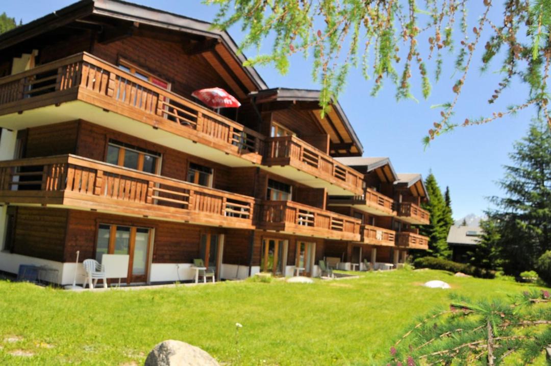 Photo of Buildings in Bellwald