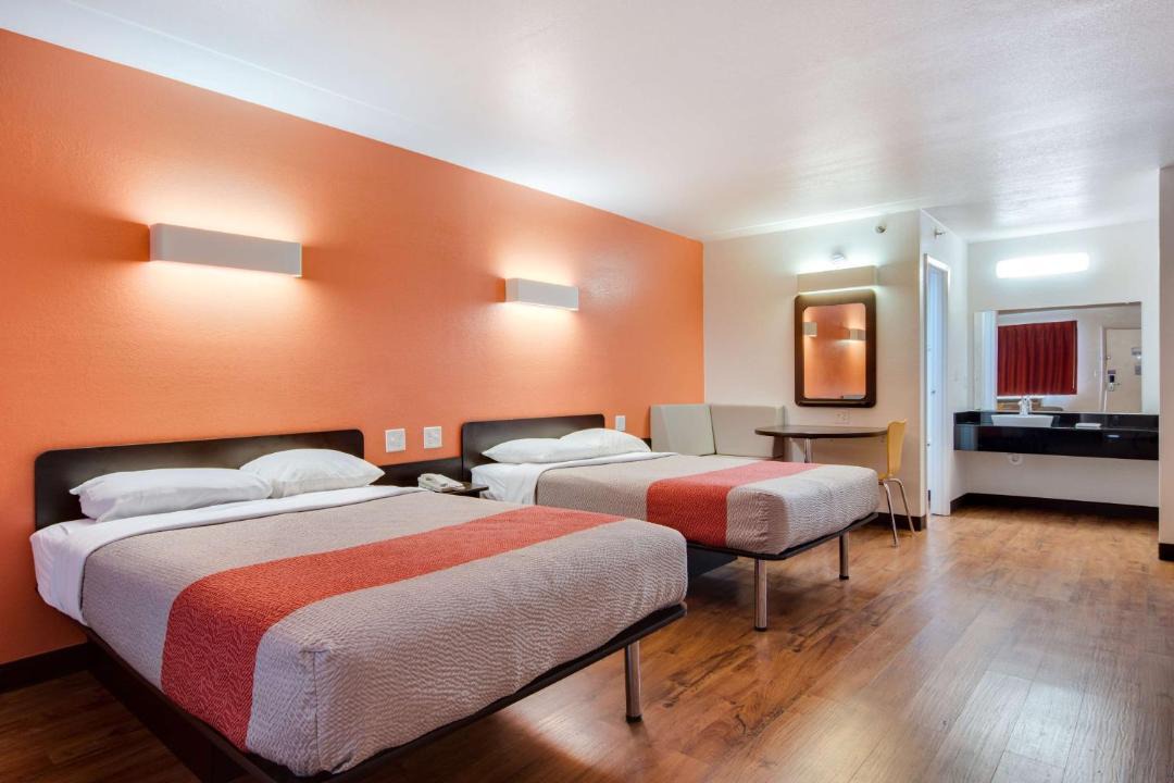 Photo of Others in Bowdon Junction