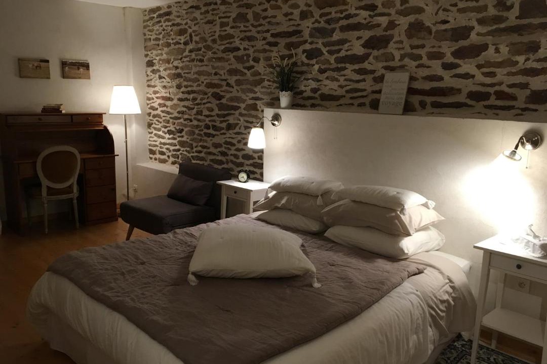 Photo of Others in Saint-Malon-sur-Mel