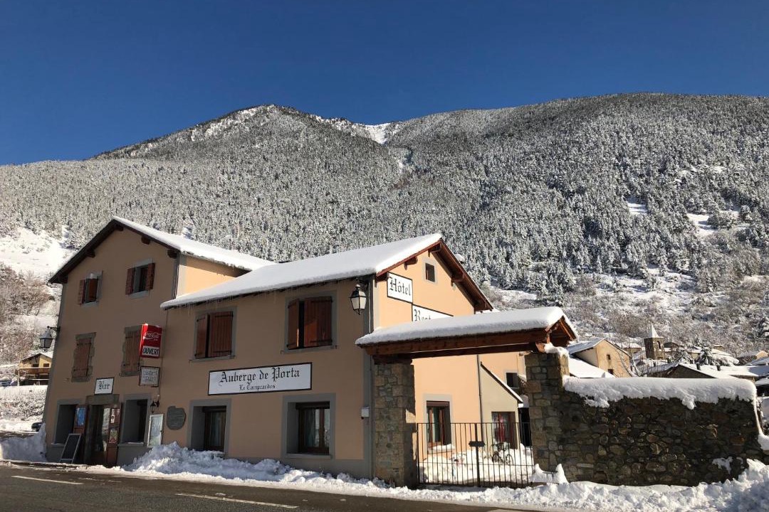 Photo of Others in Porta