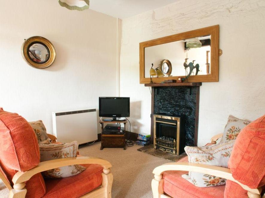 Photo of Livingroom in Burgh Island