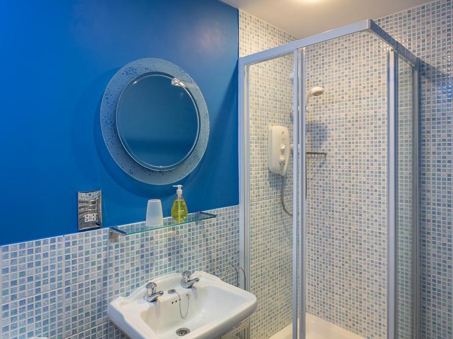 Photo of Others in Hope-Cove