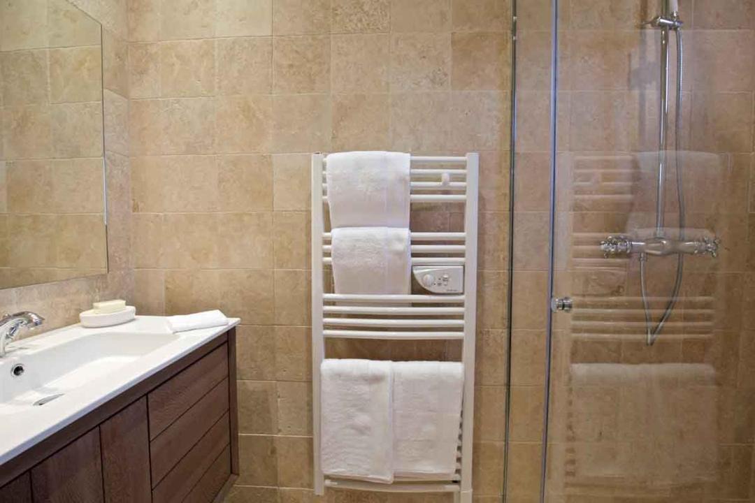 Photo of Bathroom in Goult