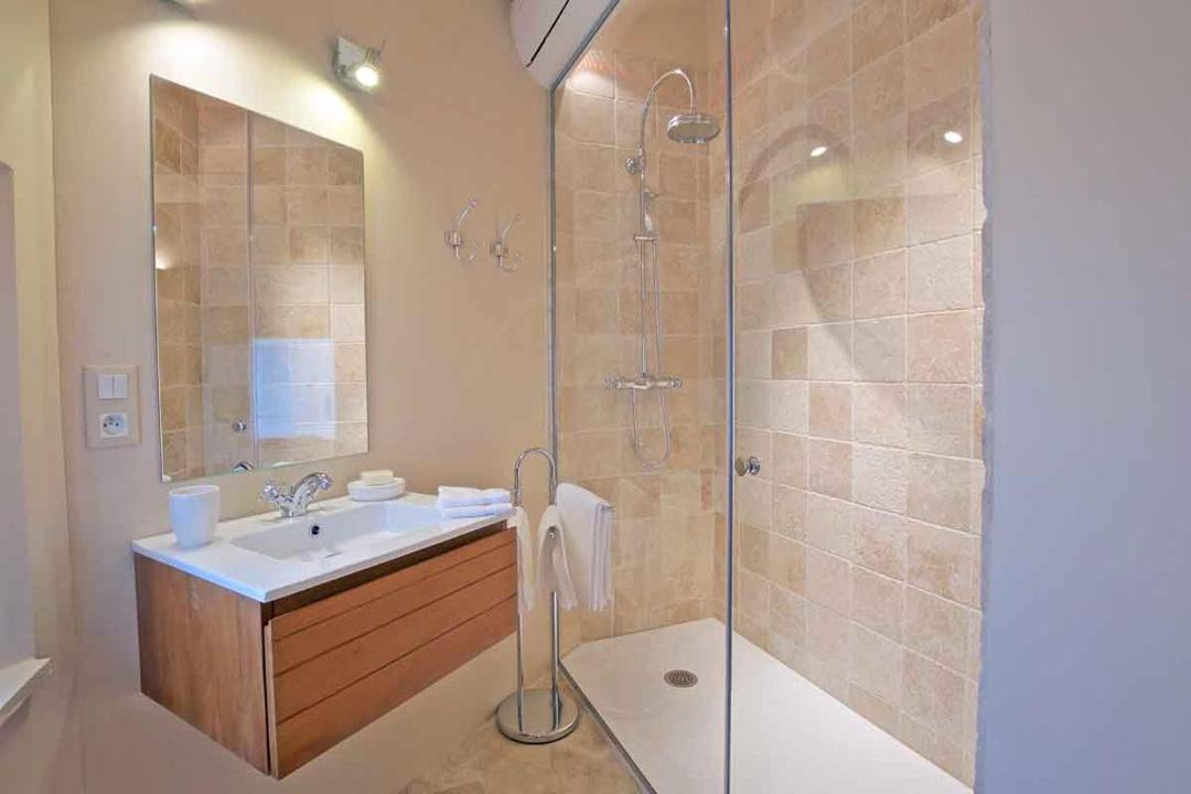 Photo of Bathroom in Goult
