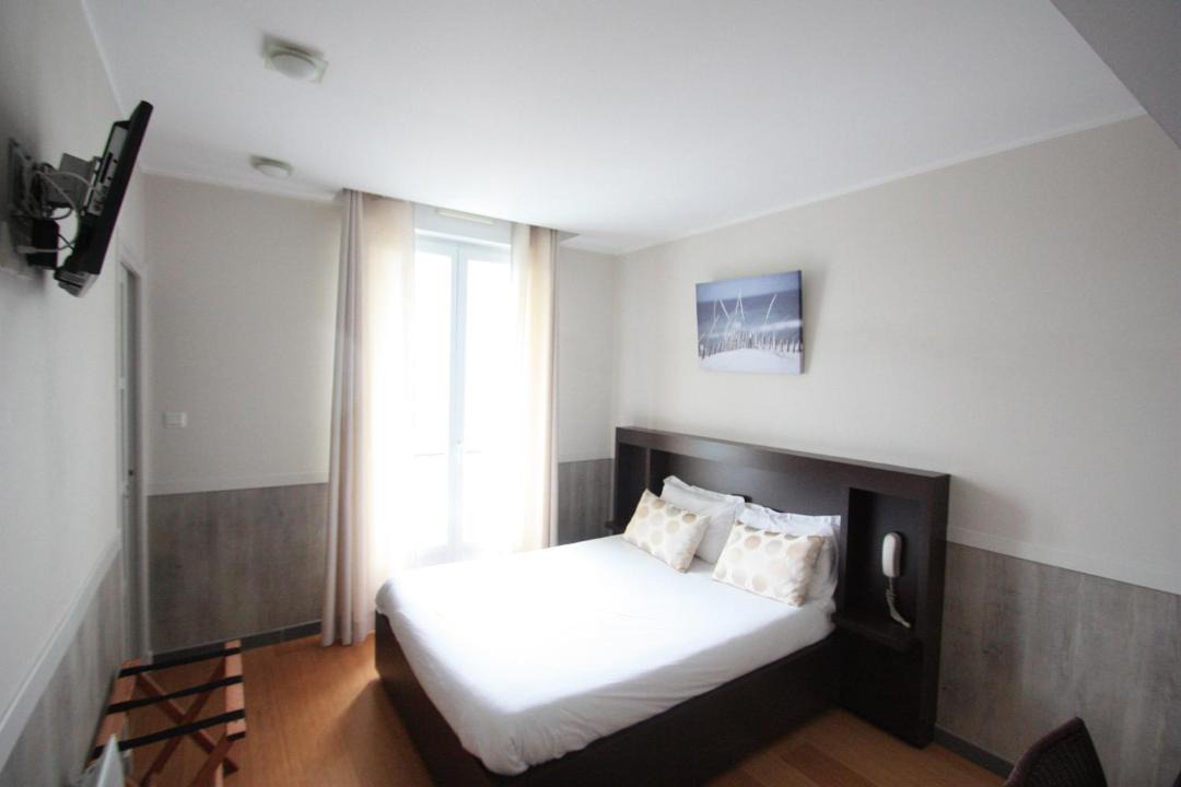 Photo of Bedroom in Downtown