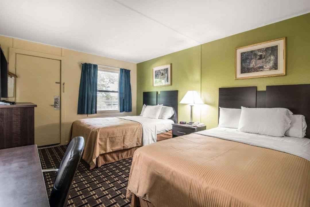 Photo of Bedroom in East Haven  Rutland County