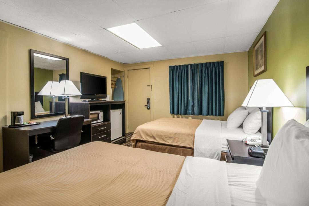 Photo of Bedroom in East Haven  Rutland County