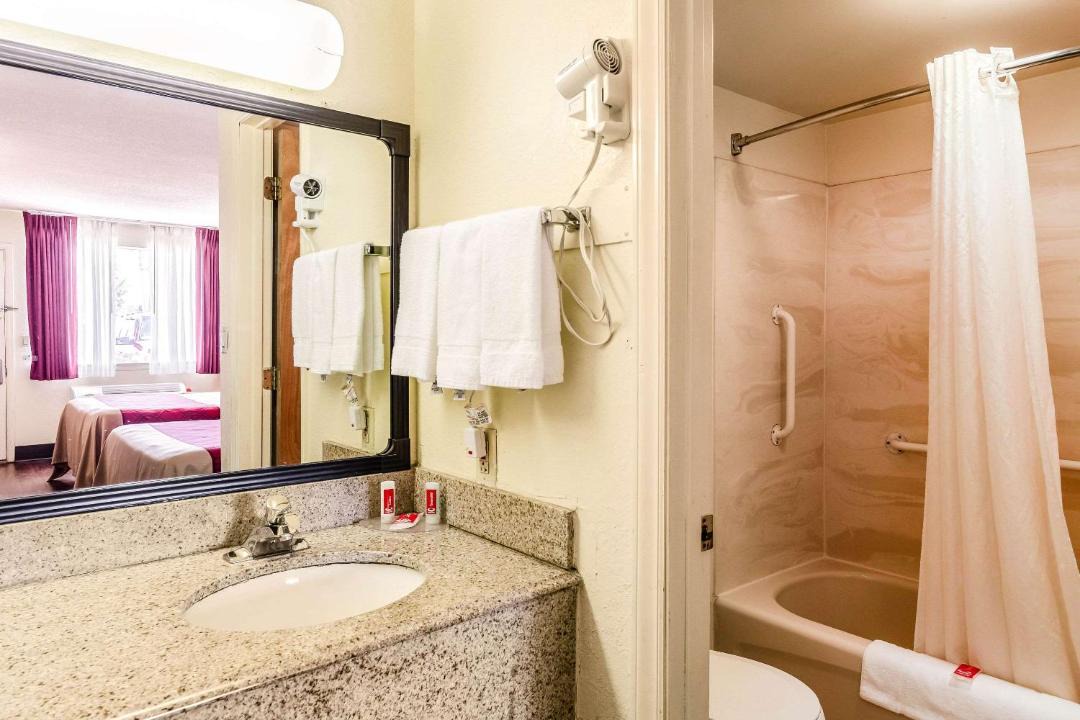 Photo of Bathroom in Christiansburg