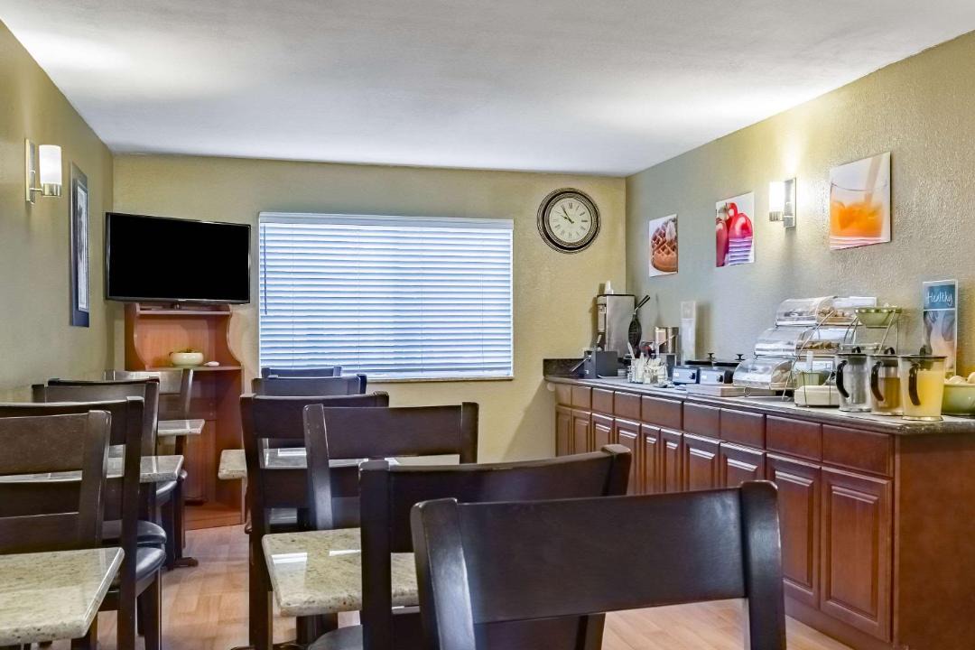 Photo of Others in Pleasant Valley