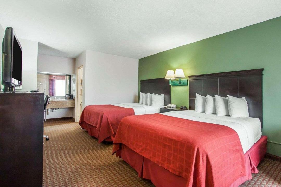 Photo of Bedroom in Savannah