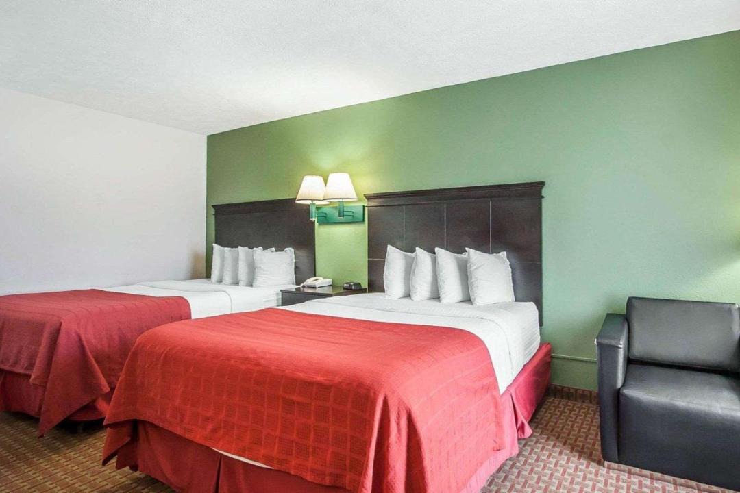 Photo of Bedroom in Savannah