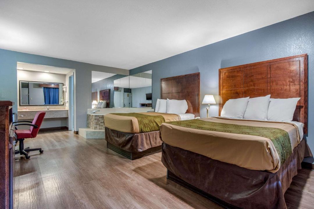Photo of Bedroom in Aiken