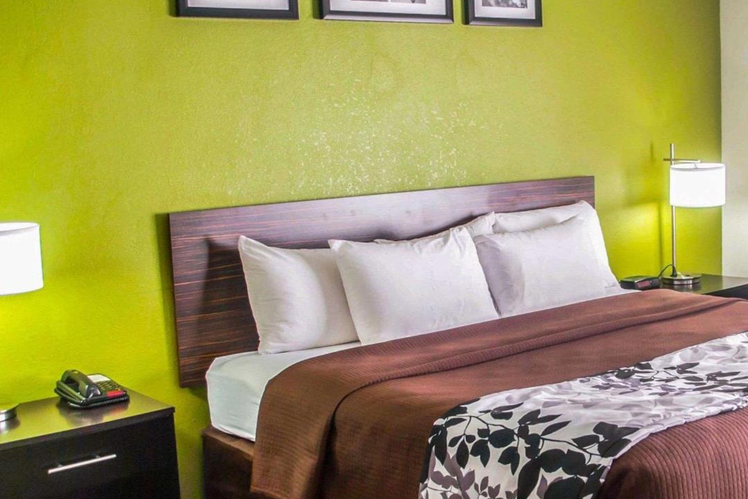 Photo of Bedroom in Conway