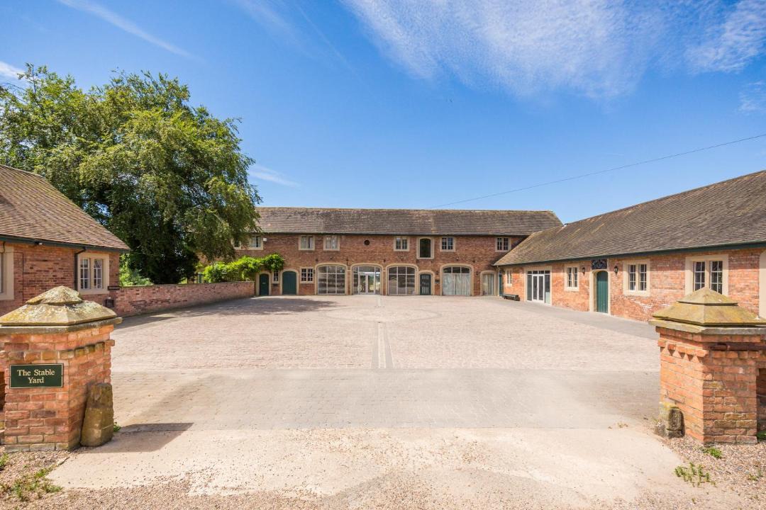 Photo of Others in Lincoln