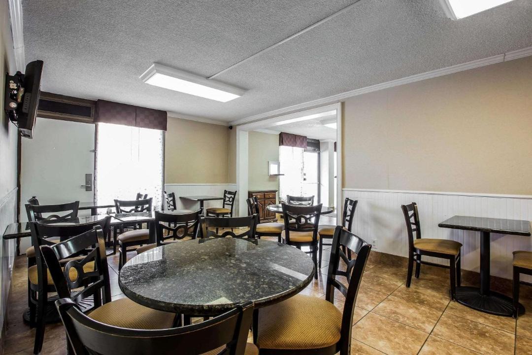 Photo of Livingroom in Madison