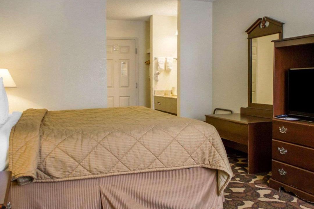 Photo of Others in Broken Arrow