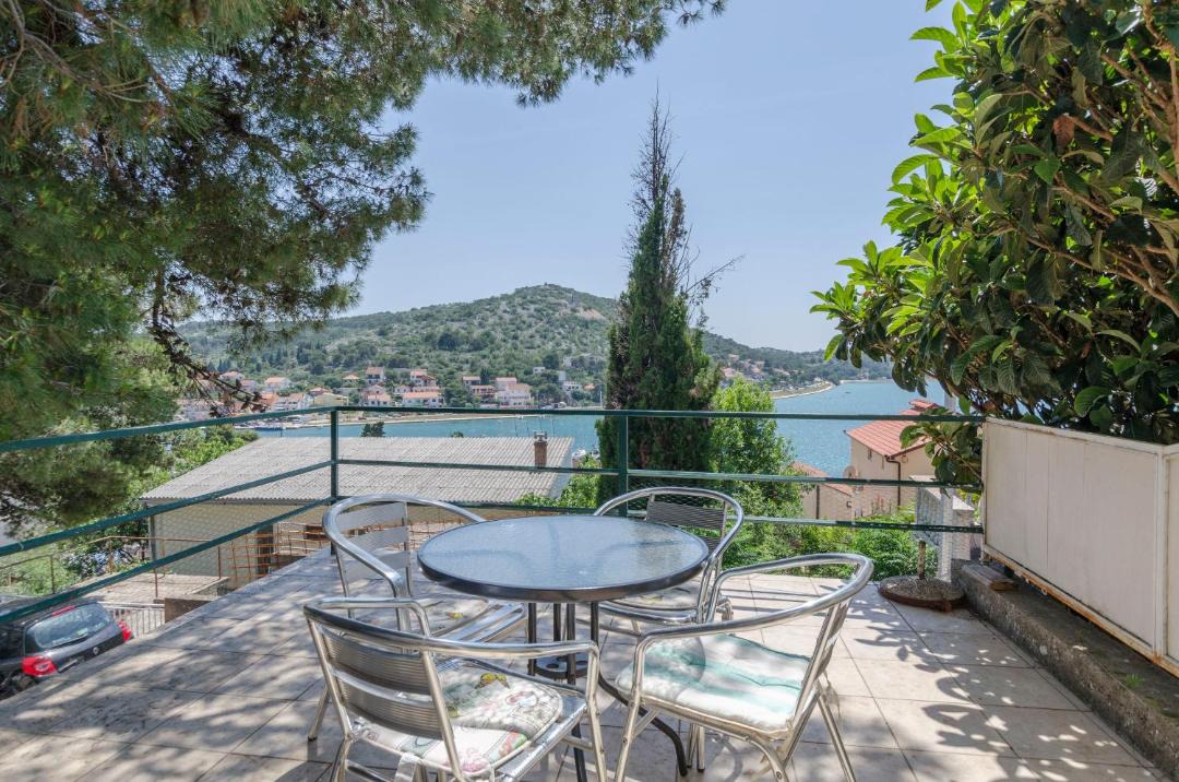 Photo of Patio Balcony in Tijesno