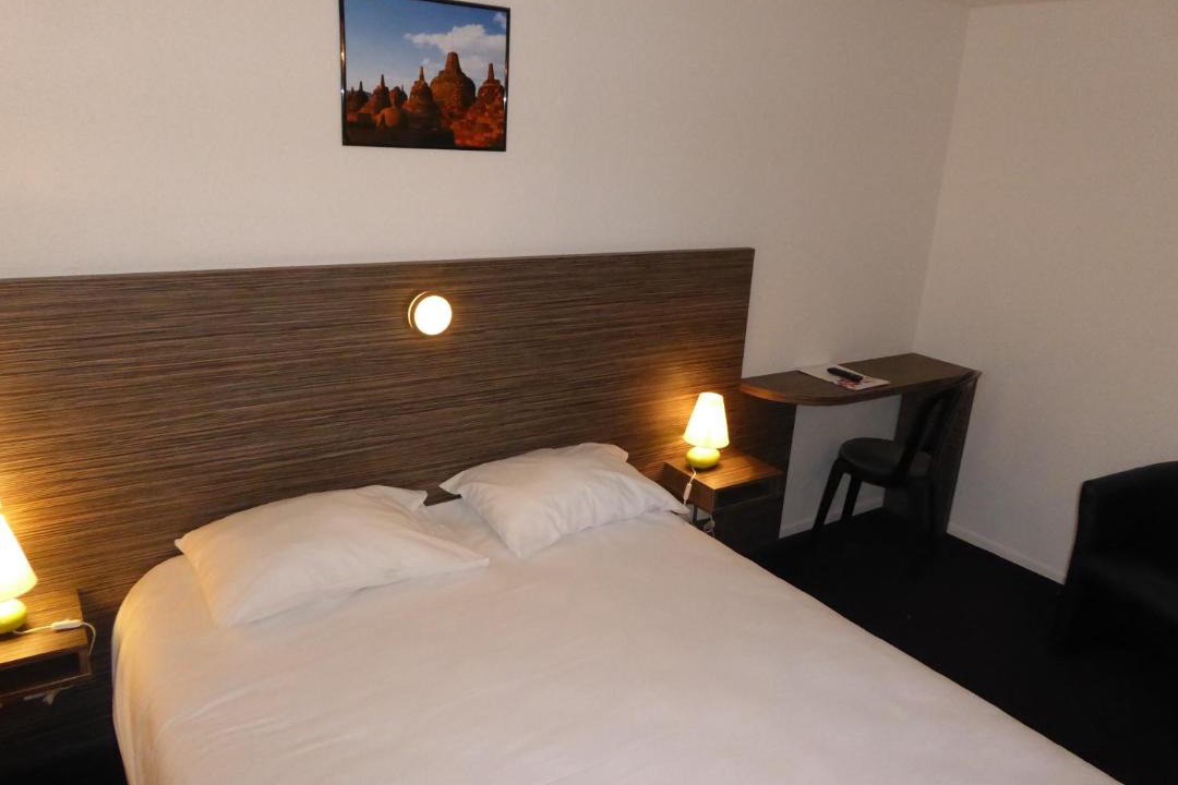 Photo of Bedroom in Villebarou