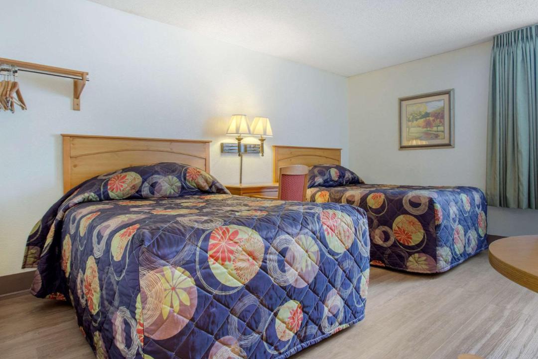 Photo of Bedroom in Asheville