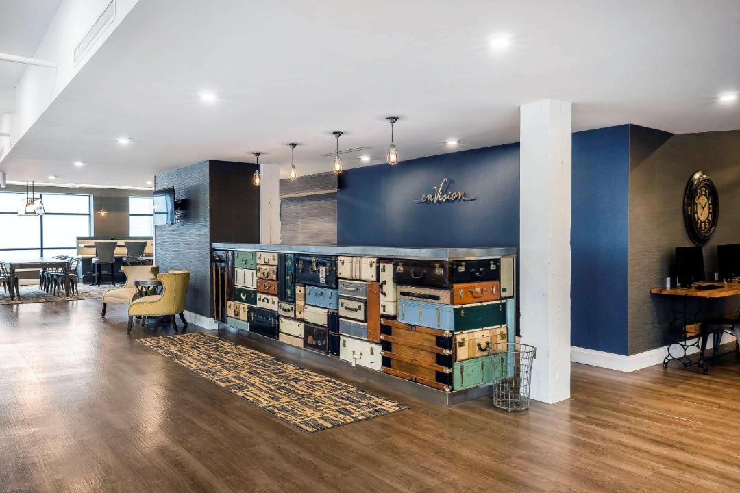 Photo of Others in Everett