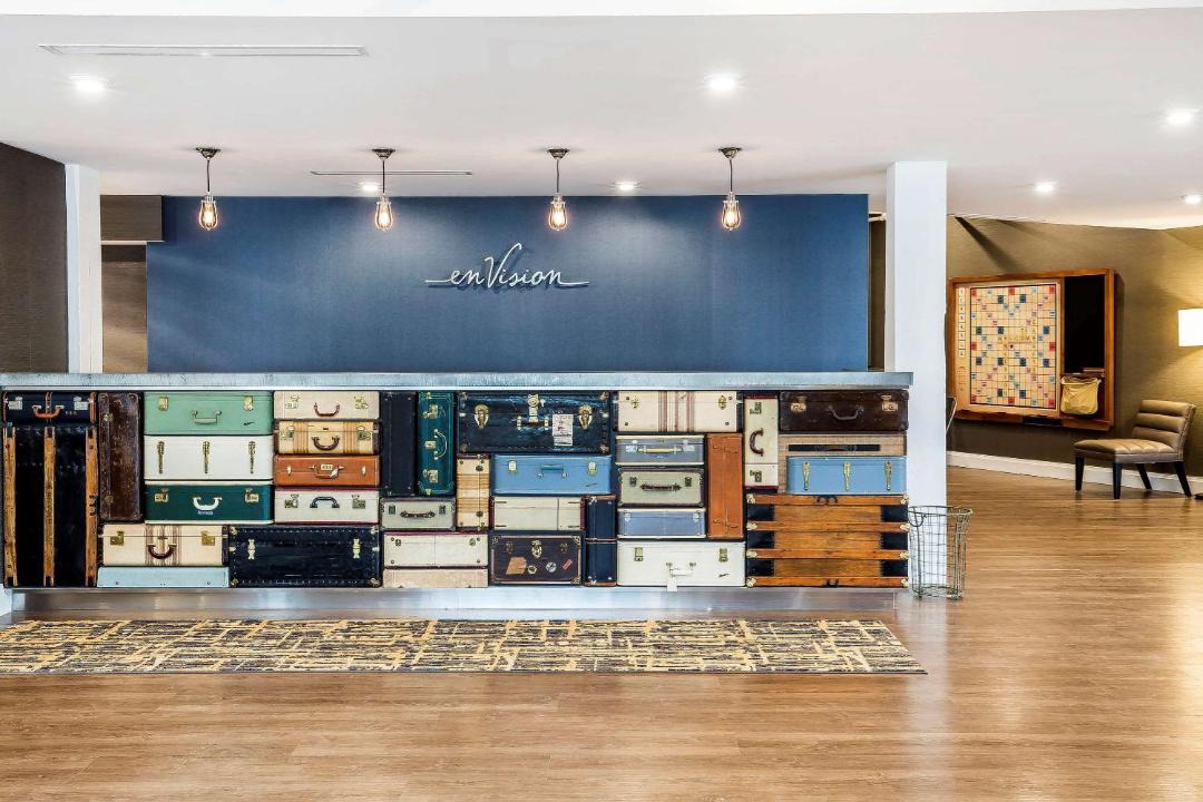 Photo of Others in Everett