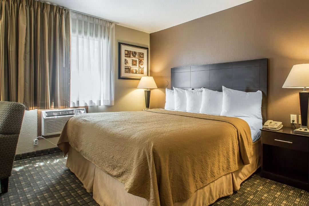 Photo of Bedroom in Decorah