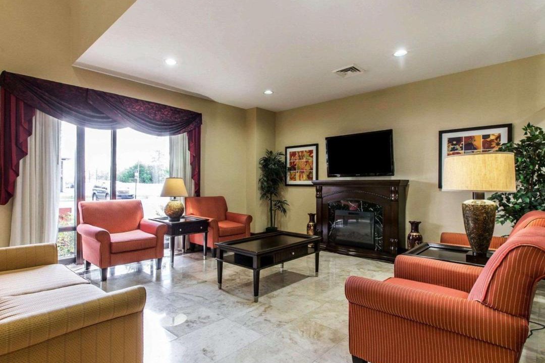 Photo of Others in Waycross