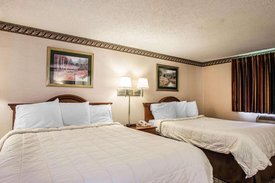 Photo of Bedroom in Newton