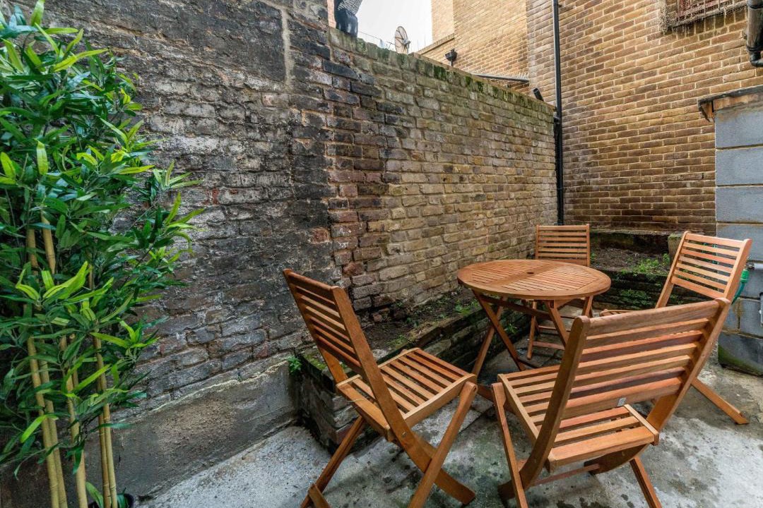 Photo of Patio Balcony in Haggerston