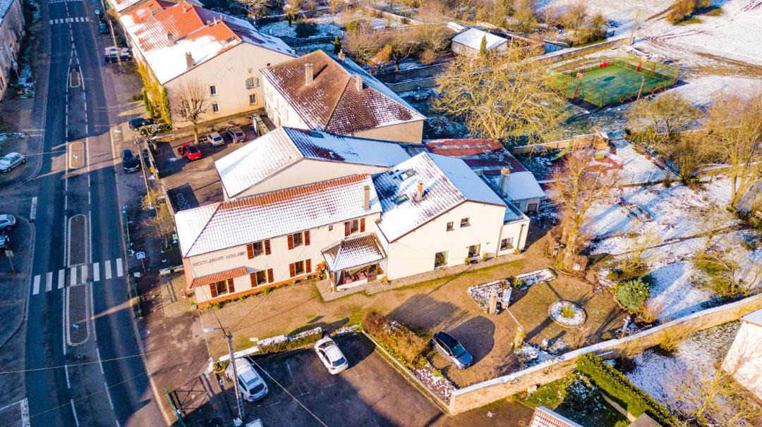 Photo of Buildings in Rezonville