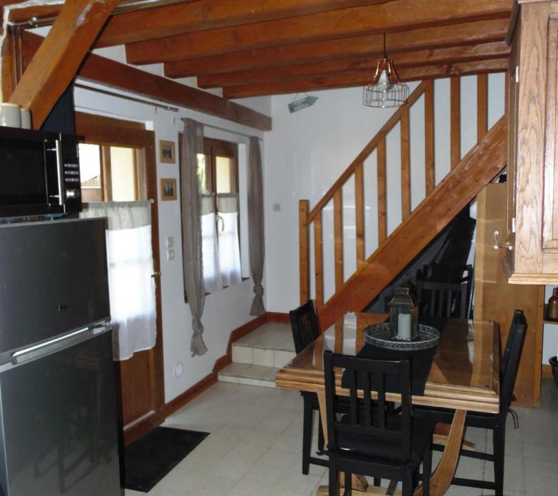 Photo of Others in Rugles