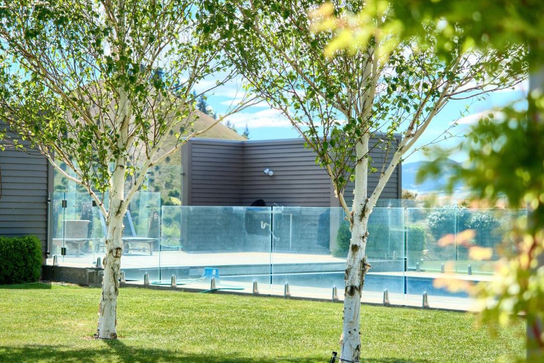 Photo of Others in Lowburn