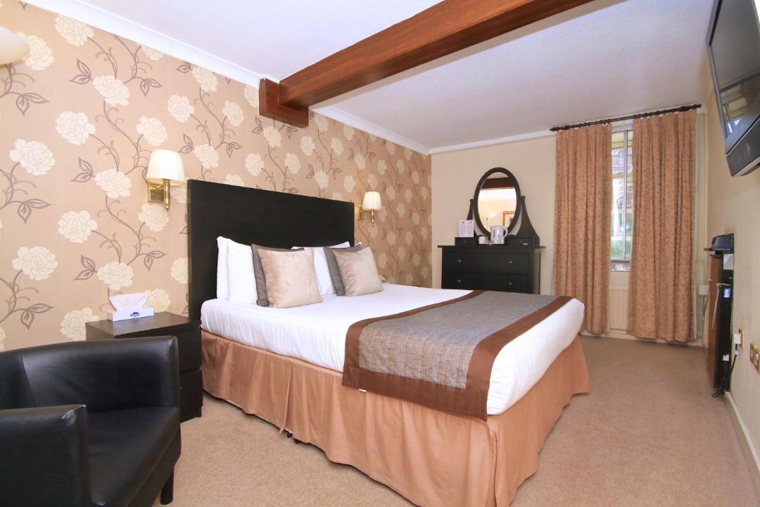 Photo of Bedroom in Paisley