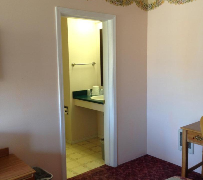 Photo of Others in Grants Pass