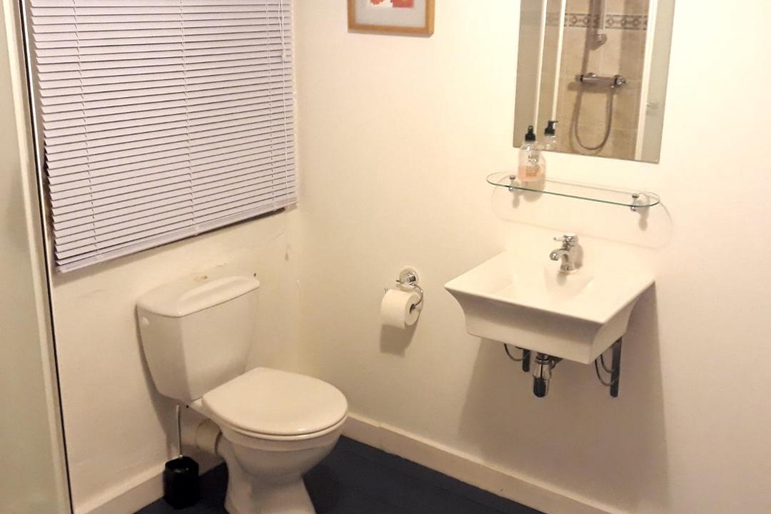 Photo of Bathroom in Saint-Maurice-la-Souterraine