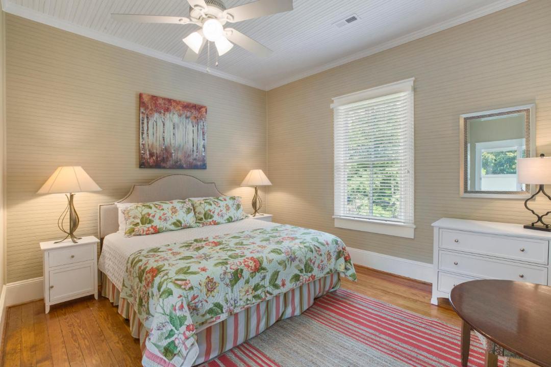 Photo of Bedroom in Pendleton