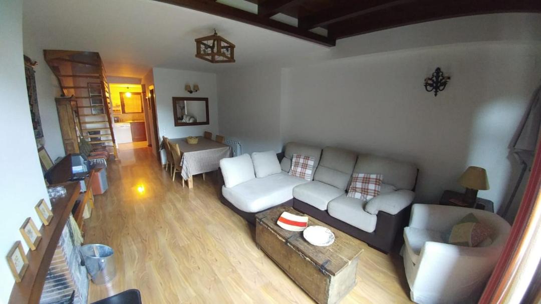 Photo of Livingroom in Areu