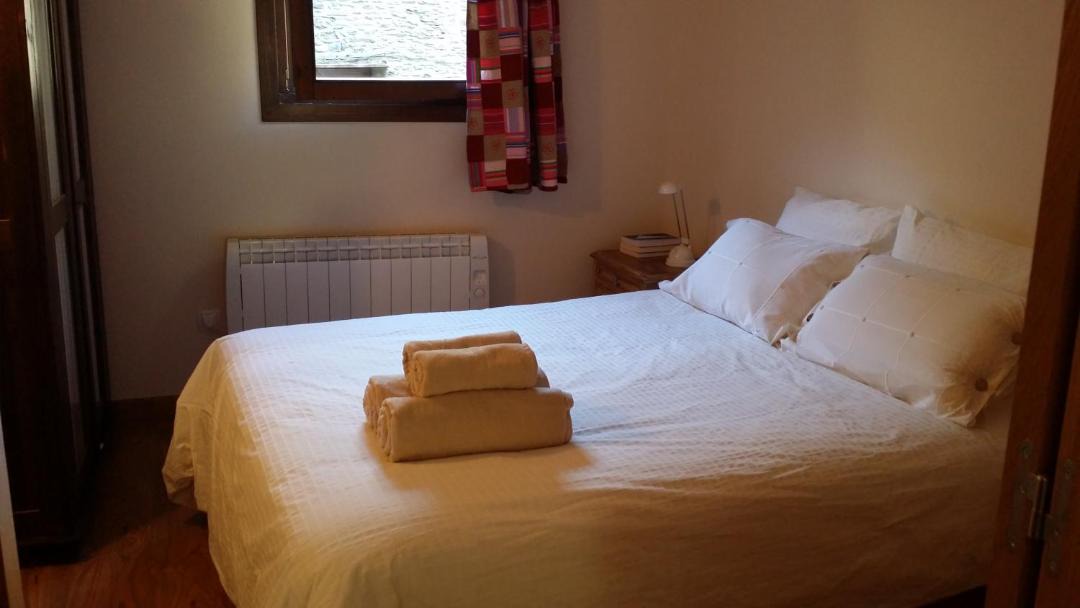 Photo of Bedroom in Areu