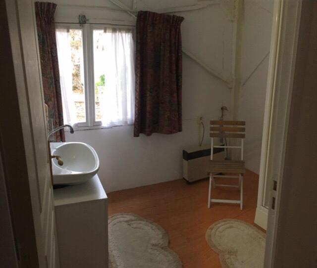 Photo of Others in Scoury