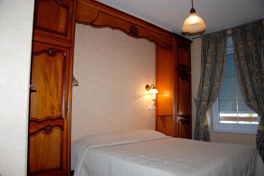 Photo of Others in Pontorson