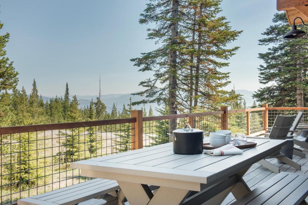 Photo of Patio Balcony in Spanish Peaks