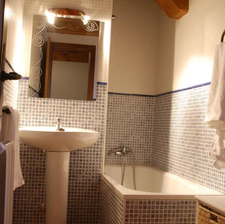 Photo of Bathroom in San Cristobal de Segovia
