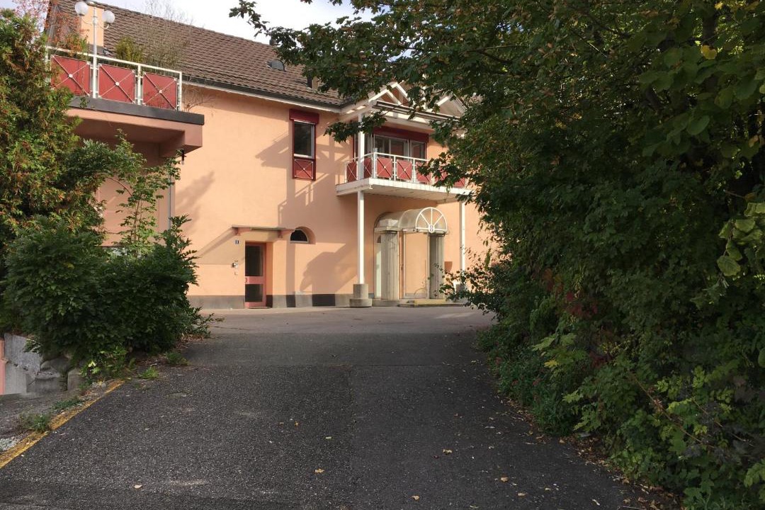 Photo of Buildings in Glattbrugg