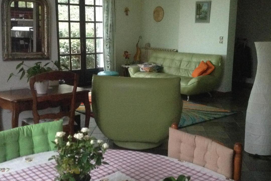 Photo of Others in Ales