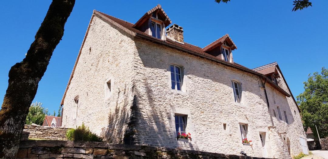 Photo of Buildings in Chateau-Chalon