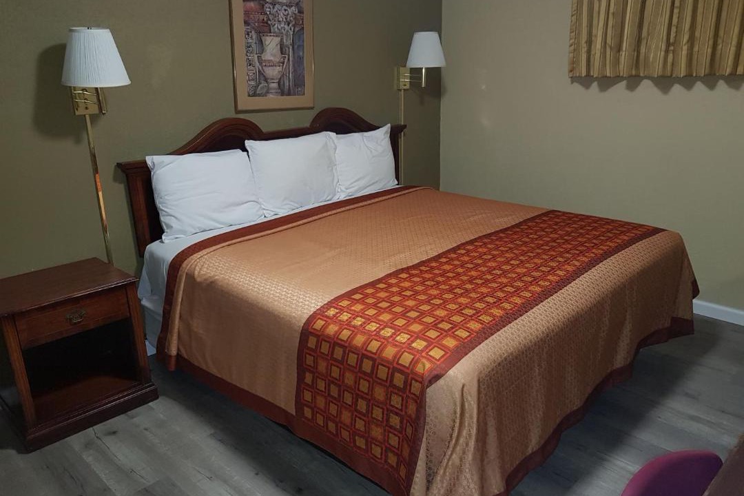 Photo of Bedroom in Utica