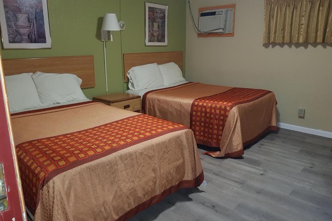 Photo of Bedroom in Utica