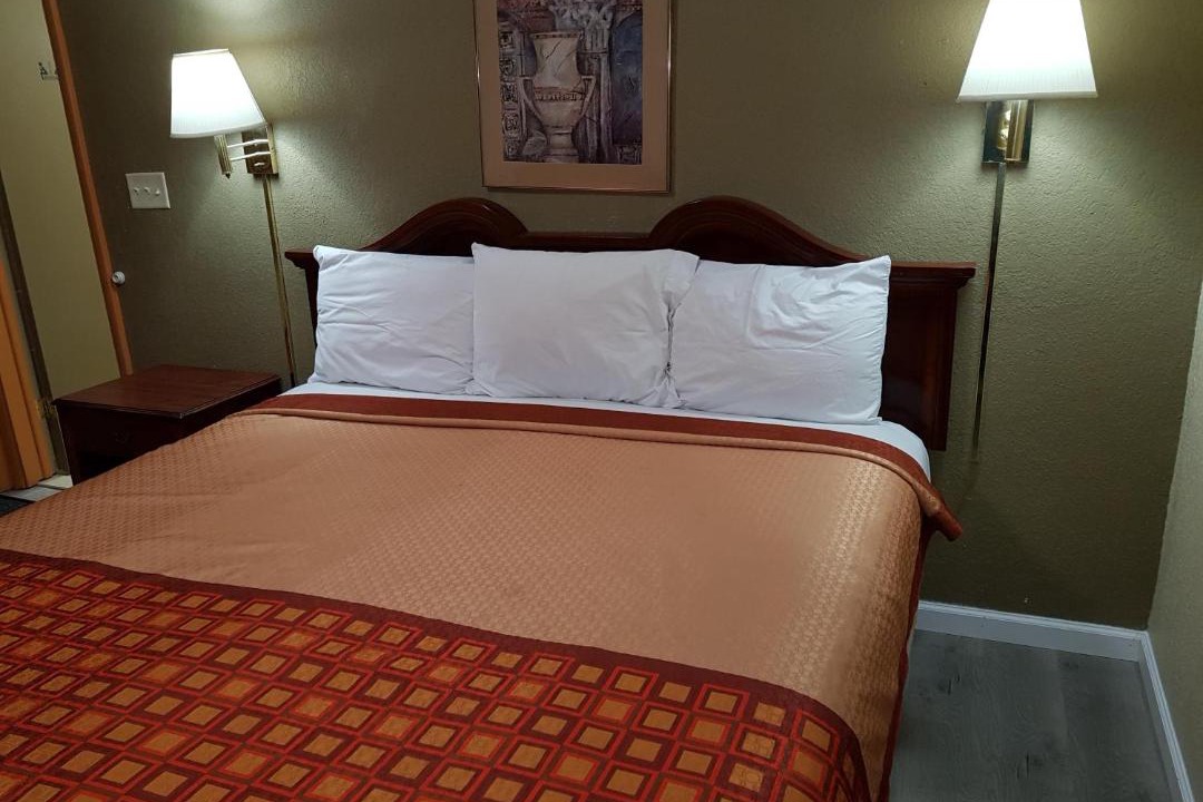 Photo of Bedroom in Utica