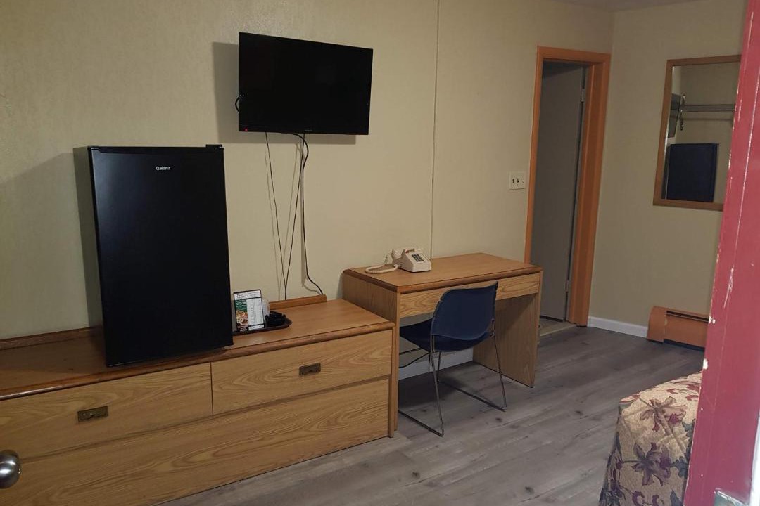 Photo of Others in Utica